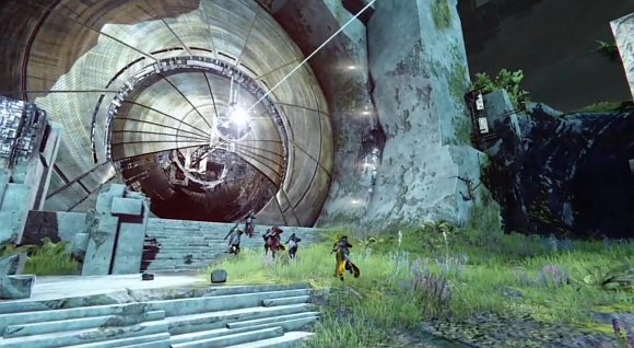 Bungie asegura que queda un cofre de La Cámara de Cristal de Destiny por descubrir. Bungie asegura que queda un cofre en La Cámara de Cristal de Destiny por descubrir.