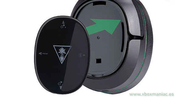 Los auriculares Turtle Beach Elite 800X para Xbox One ofrecen carátulas intercambiables. Los auriculares Turtle Beach Elite 800X para Xbox One ofrecen carátulas intercambiables.