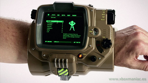 Así queda el Fallout 4 Pip-Boy Edition en un brazo orgánico genérico. Así queda el Fallout 4 Pip-Boy Edition en un brazo orgánico genérico.